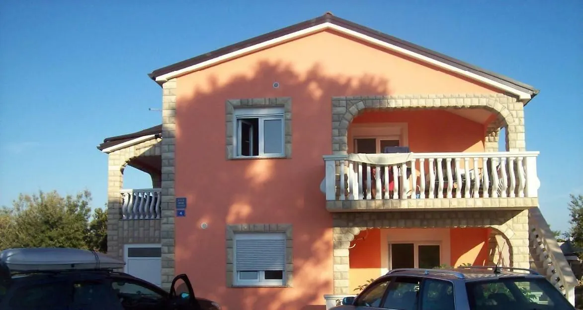 Apartments With A Parking Space Vir - 17422 0*,  Croatia